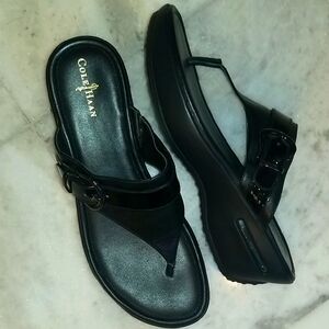 Cole Haan Black Thong Sandals Size9.5 Air Maddy